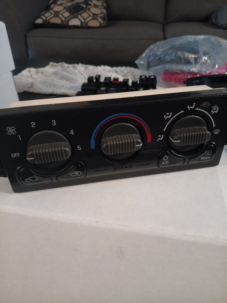AC SWITCH CHEVY OR GMC