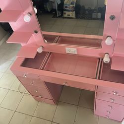 Vanity desk with plug in mirror, and glass countertop