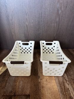 White Plastic Storage Baskets Set of 2
