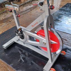 Exercise Bike  Lime New