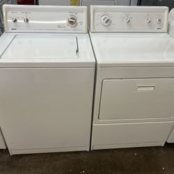 Kenmore Washer And Kenmore Eléctric Dryer 