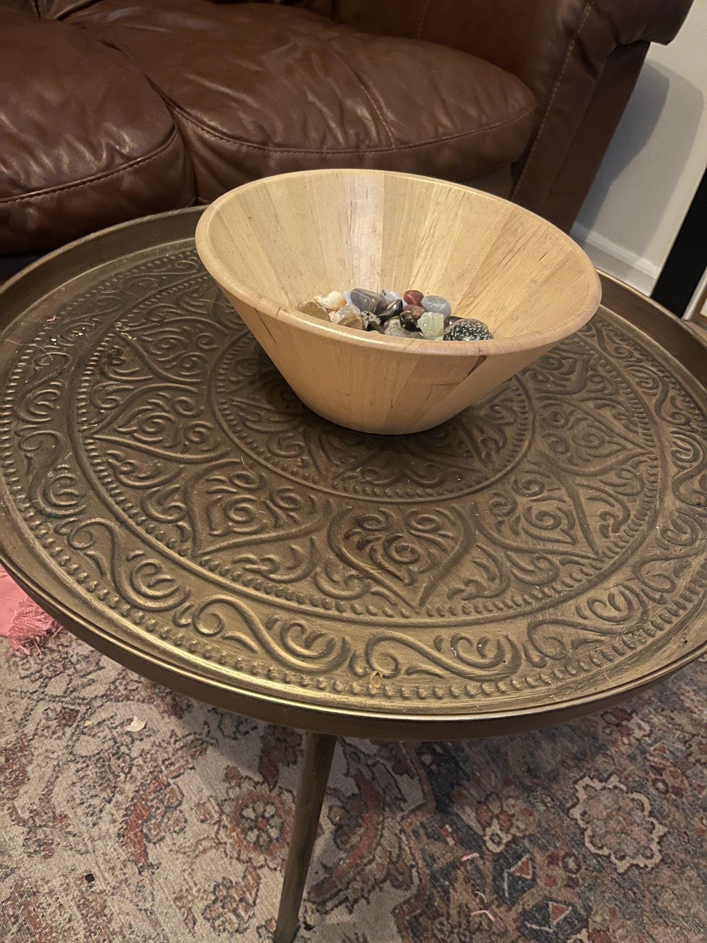 🟡 Decorative Boho Metal Coffee Table – Foldable & Lightweight – $50 OBO