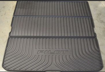 Original Honda Pilot-Tray Cargo Never use 2018-2021