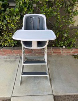 4 Moms High Chair