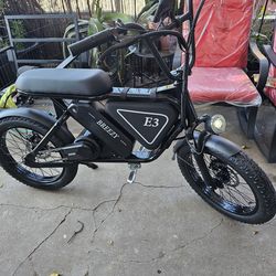 E3 Moped Style Electric Bicycle 1000w 26mph