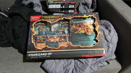 Charizard ex special collection