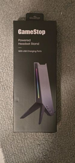 GameStop Powered Headset Stand with USB Charging Ports