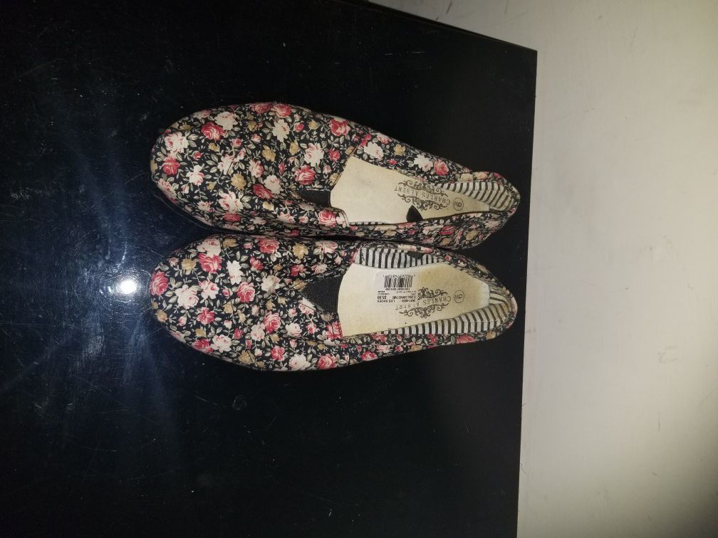 Floral canvas shoes