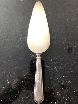 Silver plate pie cake server 10”