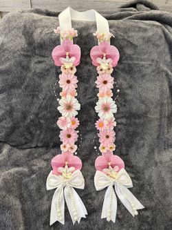 Flower Graduation Lei