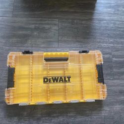 Dewalt