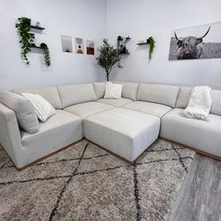 Henredon Sectional Modular Couch - Free Delivery