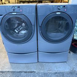 SET WHIRLPOOL WASHER and GAS DRYER FRONT LOAD 