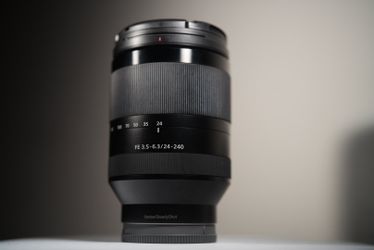 Sony fe 24-240 e mount lens