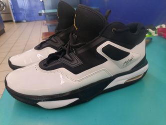 Jordan flight mens mid top sneakers