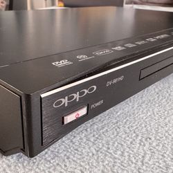 Oppo DV-981HD Universal DVD Player with HDMI, 1080p, DivX & SACD (2008 Model) No Remote