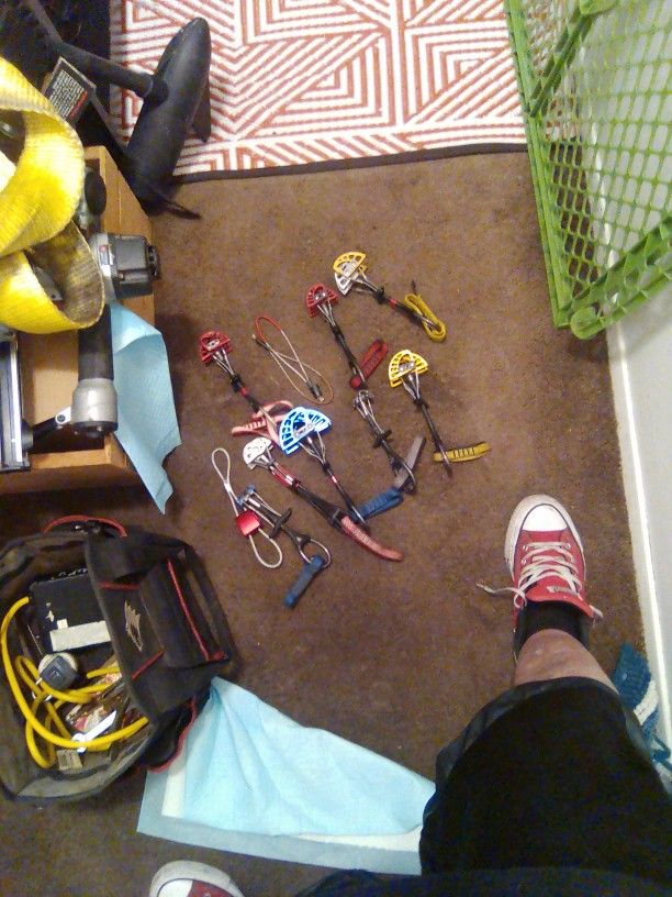 Climbing Ecuitment 200.00