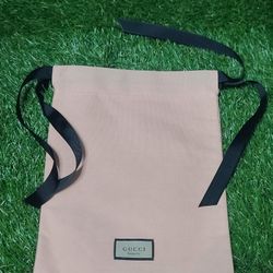 Cute Peach Gucci Beauty Bags