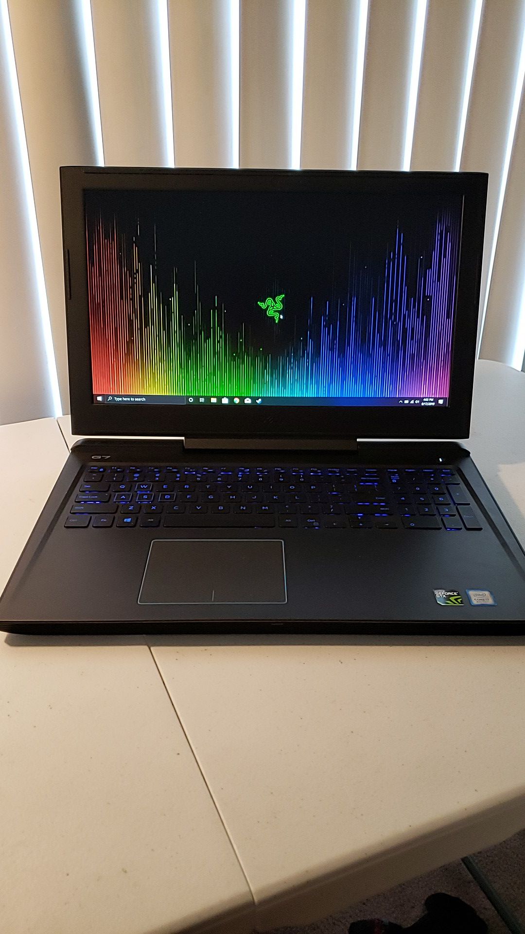 Dell g7 gaming laptop i7 and gtx 1060Max-Q