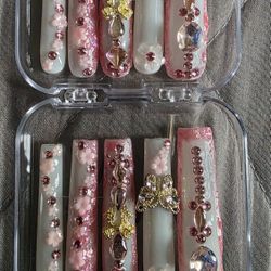 Flash sale $5 off selected Handmade nails only. Prices vary keep that in mind. $25 And Up