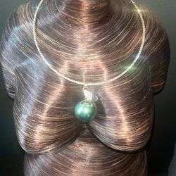 Rhinestone Choker With Tahitian Black Faux Pearl