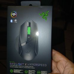 Razer Basalisk V3  X Hyperspeed Wireless Mouse