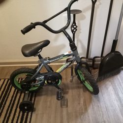 Kids Bike In Gf Shape ! Cheap 10Dollars 