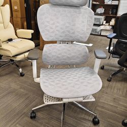 Ergonomic Mesh Office Chair with 3D Adjustable Armrest,High Back Desk Computer Chair Ergo3d Ergonomic Office Chair with Wheels for Home & Office White