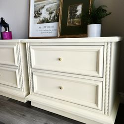 End Tables Pair