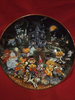 Franklin Mint Bill Bell Howl-O-Ween Limited Ed. Collector Plate