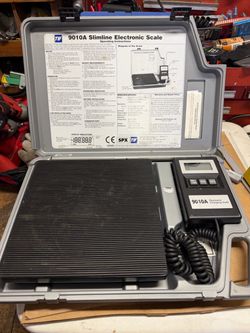 Slimline Scale - TIF 9010A