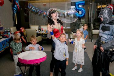 🌟Costume Characters and Decorations 🌟