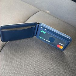 Apple Wallet with MagSafe