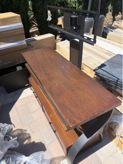 TV Stand / Entertainment Center with Swivel TV Mount