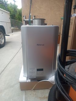Rinnai Tankless Water Heater Indoor