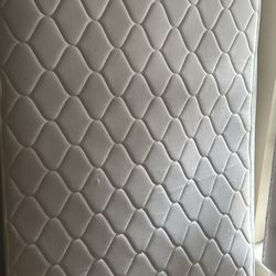 Like NEW CREAM COLOR TWIN SIZE BED 