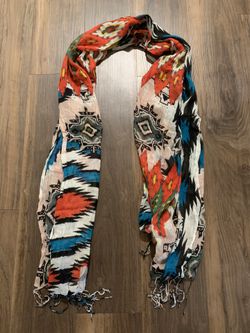 Multicolored printed scarf