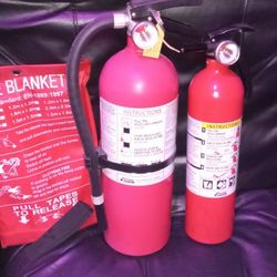 Lot Of 3 Fire 🔥 Extinguisher And Blanket Deal