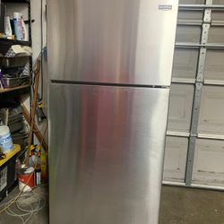 refrigerator, top and bottom. In good condition 