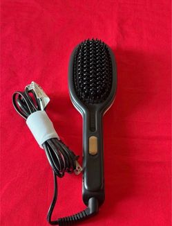 Glossie Ceramic Hair Straightening Brush by InStyler®