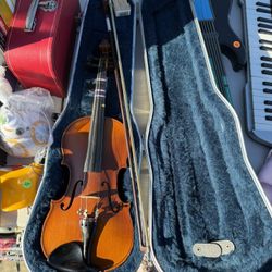 Violin - Broken (one string)