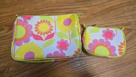 New Clinique 2 Piece Makeup Purse Cosmetic Bag Pink Yellow Lime Green Floral