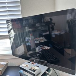 27 inch Apple Monitor 2021