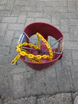 Outdoor Infant/Toddler Bucket Swing