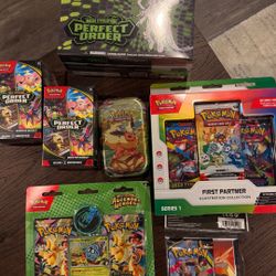 POKÉMON TRADING CARDS