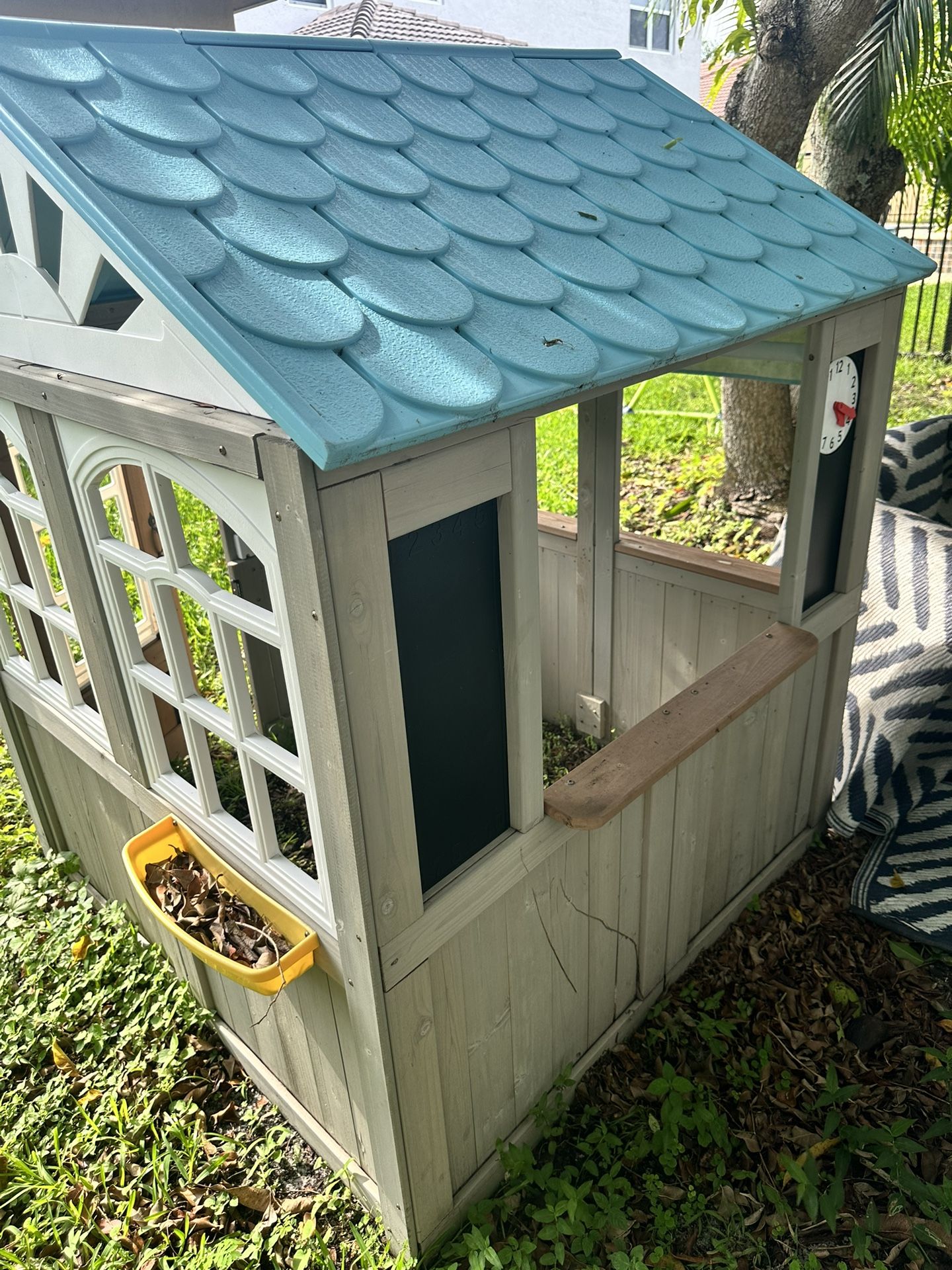 Target coastal sales cottage playhouse