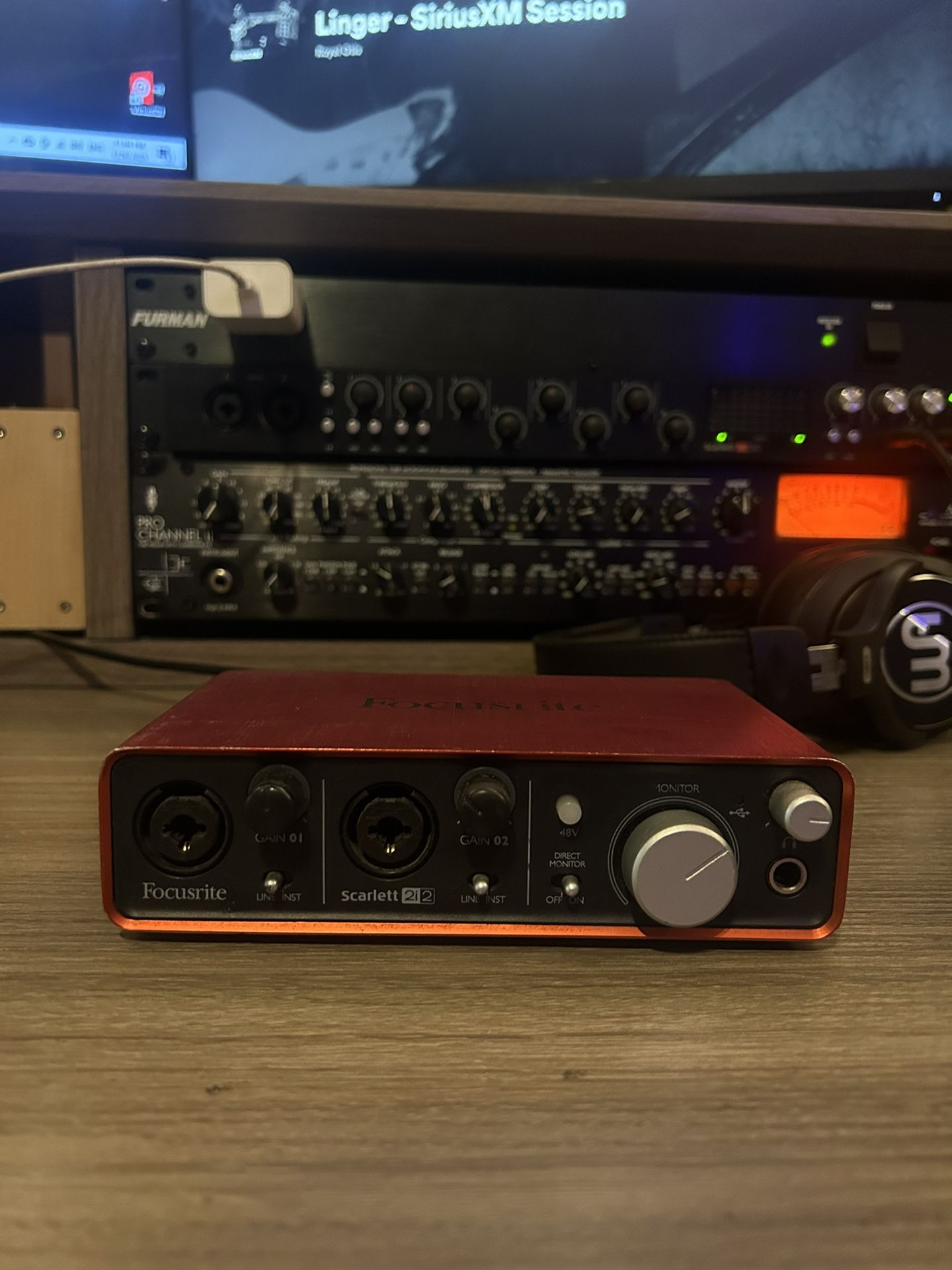 Focusrite Scarlett 2i2 1st Gen Audio Interface 