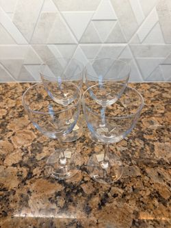 Crate & Barrel “Nick & Nora” Cocktail Glasses, 8oz, Set of 4