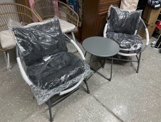 Patio Set (3 pieces)