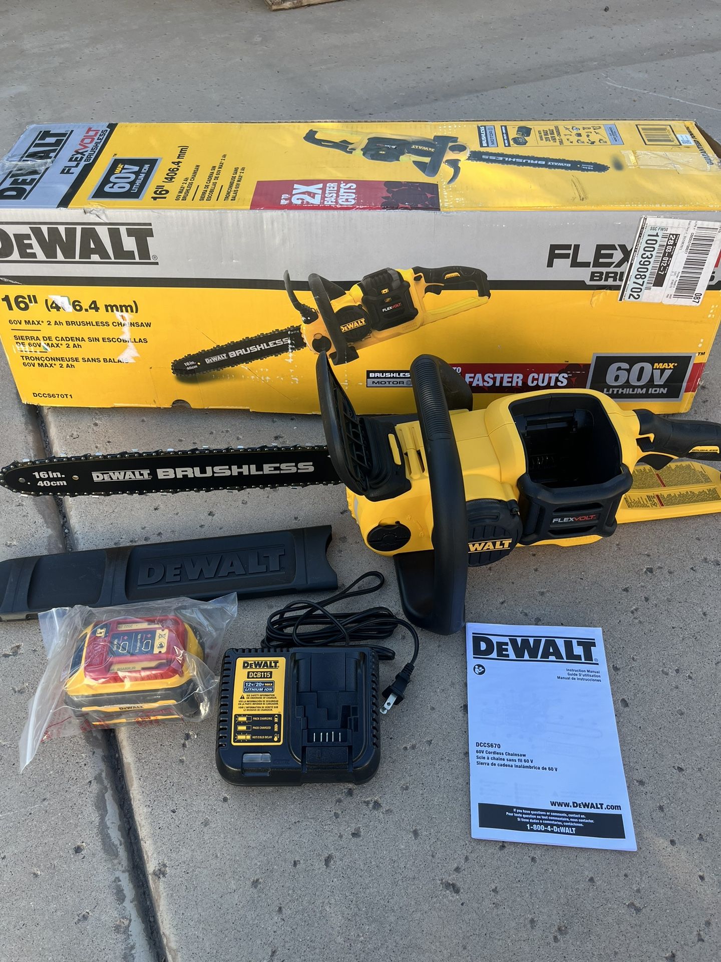 DEWALT FLEXVOLT 60V MAX 16in. Brushless Cordless Battery Powered Chainsaw Kit with (1) FLEXVOLT 2 Ah Battery & Charger